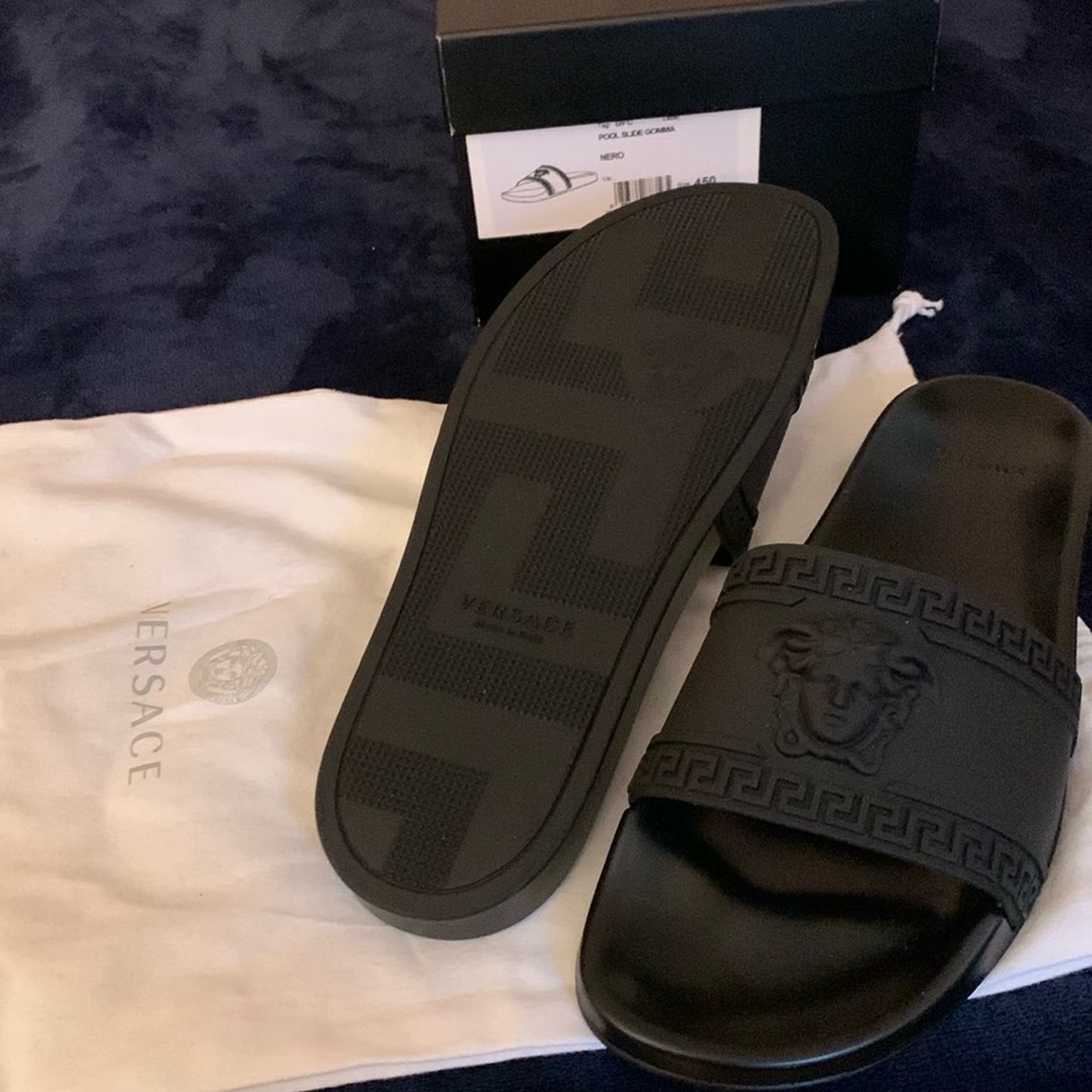 Versace slides